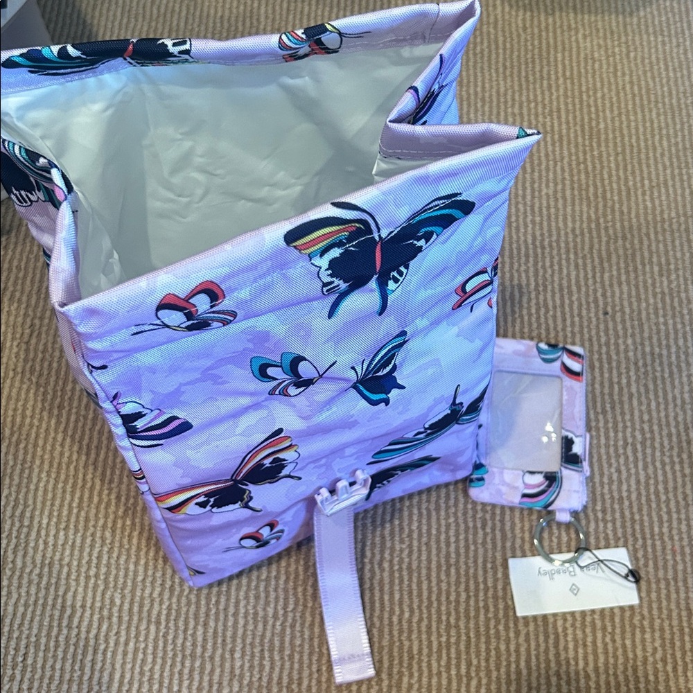 NWT Vera Bradley Lavender Butterfly lunch tote and card holder bundle set - Picture 4 of 7